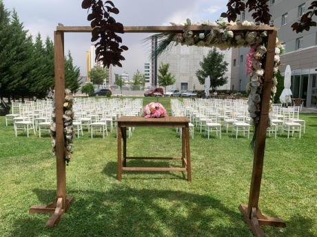 Alice Palazzo Kır Düğünü Salonu